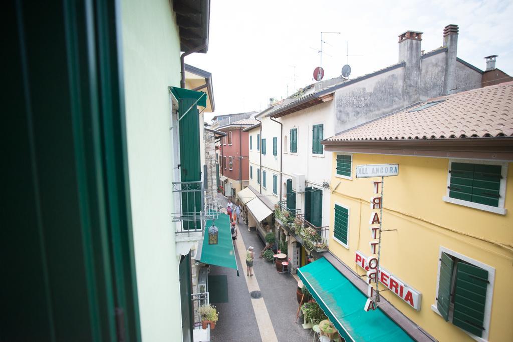 Lazise Boutique Apartment Lago E Relax Zimmer foto